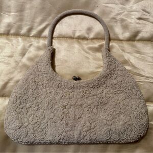 Sweet Vintage Beaded Handbag – Perfect for a Special Touch! 🌸